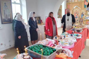 Председатель епархиального отдела по взаимодействию с вооруженными силами поздравил военнослужащих с Пасхой