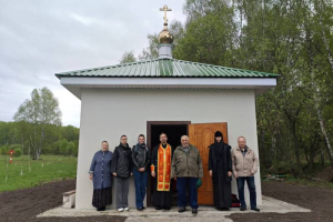 Клирик храма святой блаженной Матроны Московской почтил память новомучеников