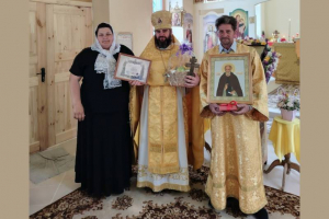 Настоятель храма Тихвинской иконы Божией Матери получил благодарность за поддержку военнослужащих Настоятель храма Тихвинской иконы Божией Матери получил благодарность за поддержку военнослужащих