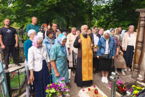 Приходская община Иоанно-Крестительского храма почтила память праведника