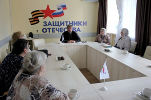 Благочинный Болховского округа Орловской епархии встретился с семьями погибших и пропавших без вести участников СВО