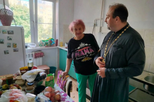 Орловская епархия оказывает помощь нуждающимся по обращениям на горячую линию «Милосердие» Орловская епархия оказывает помощь нуждающимся по обращениям на горячую линию «Милосердие»