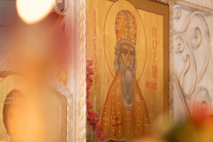 Владыка Тихон совершил Литургию в храме священноисповедника Георгия Коссова Владыка Тихон совершил Литургию в храме священноисповедника Георгия Коссова