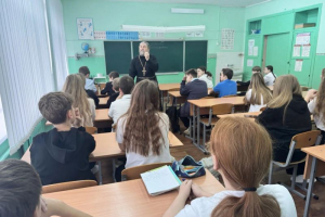 Настоятель Николо-Песковского храма рассказал школьникам о нравственности Настоятель Николо-Песковского храма рассказал школьникам о нравственности