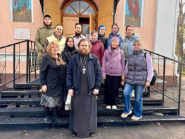 Прихожане Воскресенского храма Орла посетили мужской монастырь во имя святого Кукши Прихожане Воскресенского храма Орла посетили мужской монастырь во имя святого Кукши