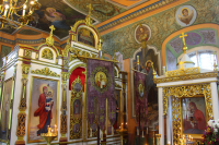 В день памяти великомученика Димитрия Солунского митрополит Орловский и Болховский Тихон совершил литургию в храме вмч. Димитрия Солунского города Дмитровска. 8 ноября 2020 г.