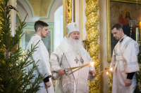 В навечерие Рождества Христова (Рождественский сочельник) митрополит Орловский и Болховский Тихон совершил Литургию в Ахтырском кафедральном соборе Орла. 6 января 2020 г. В навечерие Рождества Христова (Рождественский сочельник) митрополит Орловский и Болховский Тихон совершил Литургию в Ахтырском кафедральном соборе Орла. 6 января 2020 г.