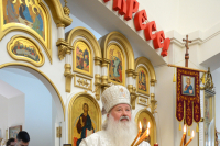 В Троицкую родительскую субботу митрополит Орловский и Болховский Тихон совершил Литургию в храме иконы Божией Матери «Взыскание погибших» города Орла. 19 июня 2021 г.