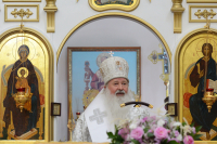 В Троицкую родительскую субботу митрополит Орловский и Болховский Тихон совершил Литургию в храме иконы Божией Матери «Взыскание погибших» города Орла. 19 июня 2021 г.