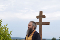 В праздник Преображения Господня в селе Шашкино Мценского района освящен поклонный крест. 19 августа 2021 г.