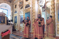 В день памяти священномученика Илариона (Троицкого) митрополит Орловский и Болховский Тихон совершил литургию в Ахтырском кафедральном соборе Орла. 28 декабря 2019 г. В день памяти священномученика Илариона (Троицкого) митрополит Орловский и Болховский Тихон совершил литургию в Ахтырском кафедральном соборе Орла. 28 декабря 2019 г.