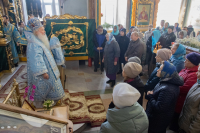 В праздник Похвалы Божией Матери (Субботу Акафиста) митрополит Орловский и Болховский Тихон совершил Божественную литургию в Свято-Никольском храме города Орла. 9 апреля 2022 г.