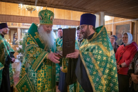 В канун Недели 6-й Великого поста, ваий, праздника Входа Господня в Иерусалим митрополит Орловский и Болховский Тихон совершил всенощное бдение в храме мучениц Веры, Надежды, Любови и матери их Софии в микрорайоне «Зареченский» города Орла. 27 апреля 2024 г.