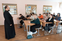 Священнослужители Орловской епархии продолжают работу в рамках проекта «Диалог со священником»