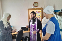 В детском саду №75 города Орла состоялся чин освящения, который совершил руководитель сектора дошкольного образования отдела религиозного образования и катехизации Орловской епархии иерей Максим Кондрашин. 21 февраля 2025 года.