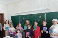 Юные прихожане храма иконы Божией Матери «Спорительница хлебов» приняли участие в патриотическом мероприятии Юные прихожане храма иконы Божией Матери «Спорительница хлебов» приняли участие в патриотическом мероприятии