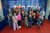 Учащиеся средней группы воскресной школы храма святой блаженной Матроны Московской и воспитанники воскресной школы Иверского храма приняли участие в мастер-классе по настольному теннису. 16 марта 2025 года. Учащиеся средней группы воскресной школы храма святой блаженной Матроны Московской и воспитанники воскресной школы Иверского храма приняли участие в мастер-классе по настольному теннису. 16 марта 2025 года.