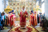 В день Пророка Илии и по случаю 250 летней годовщины со дня рождения храма, митрополит Орловский и Болховский Тихон возглавил Божественную Литургию в Николо-Песковском храме города Орла. 2 августа 2025 года. 