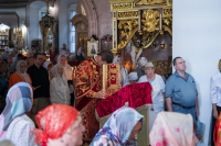 В день Пророка Илии и по случаю 250 летней годовщины со дня рождения храма, митрополит Орловский и Болховский Тихон возглавил Божественную Литургию в Николо-Песковском храме города Орла. 2 августа 2025 года. 