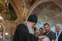 В день Пророка Илии и по случаю 250 летней годовщины со дня рождения храма, митрополит Орловский и Болховский Тихон возглавил Божественную Литургию в Николо-Песковском храме города Орла. 2 августа 2025 года. 