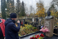 Ключарь Гарнизонного храма Казанской иконы Божией Матери почтил память героя