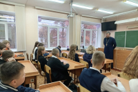 Настоятель храма мучениц Веры, Надежды, Любови и матери их Софии побеседовал со школьниками 