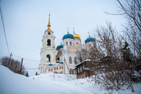 В канун дня памяти священноисповедника Георгия Коссова митрополит Орловский и Болховский Тихон возглавил всенощное бдение в Спасо-Преображенском соборе города Болхова. 8 декабря 2023 г.