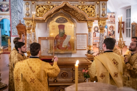 В канун дня памяти священноисповедника Георгия Коссова митрополит Орловский и Болховский Тихон возглавил всенощное бдение в Спасо-Преображенском соборе города Болхова. 8 декабря 2023 г.