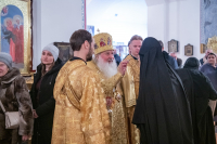 В канун дня памяти священноисповедника Георгия Коссова митрополит Орловский и Болховский Тихон возглавил всенощное бдение в Спасо-Преображенском соборе города Болхова. 8 декабря 2023 г.
