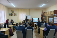 Настоятель храма Вознесения Господня провел экскурсию для восьмиклассников Настоятель храма Вознесения Господня провел экскурсию для восьмиклассников