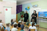 В детском саду № 41 состоялась встреча воспитанников с руководителем и специалистом отдела дошкольного образования иереем Максимом Кондрашиным и Светланой Игнашиной. 13 марта 2026 года, г.Орел