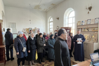 Заведующий Орловским епархиальным музеем рассказал прихожанам Троице-Васильевского храма о почитании Креста Заведующий Орловским епархиальным музеем рассказал прихожанам Троице-Васильевского храма о почитании Креста