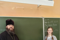 Настоятель Свято-Георгиевского храма встретился со школьниками Настоятель Свято-Георгиевского храма встретился со школьниками