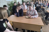 Настоятель Казанского храма рассказал школьникам о православных книгах Настоятель Казанского храма рассказал школьникам о православных книгах