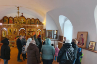Настоятель Вознесенского храма провел экскурсию для малышей