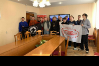 В Орловском реставрационно-строительном техникуме прошла встреча со студентами в рамках просветительского проекта «Мужской разговор». Беседу с учащимися провели председатель миссионерского отдела Орловской епархии иерей Сергий Шомин совместно с региональным руководителем движения «Русская община» Виталием Мишиным и участниками этой общественной организации. 19 марта 2026 года, г.Орел