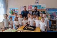 В детском саду № 16 ОАО «РЖД» состоялась встреча представителей отдела дошкольного образования Орловской епархии иерея Максима Кондрашина и Светланы Игнашиной с воспитанниками старших групп. 19 марта 2026 года, г.Орел