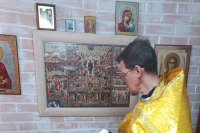 Клирик Свято-Троицкого храма совершил праздничную Пасхальную службу в храме медроты Гуляйпольского направления