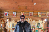 Приход Казанского храма передал в зону СВО праздничную гуманитарную помощь
