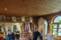 Школьники посетили Казанский храм Школьники посетили Казанский храм