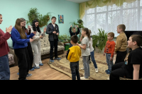 Председатель миссионерского отдела Орловской епархии и настоятель Покровского храма навестили юных подопечных социального учреждения