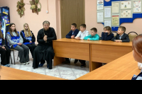 Председатель миссионерского отдела Орловской епархии и настоятель Покровского храма навестили юных подопечных социального учреждения