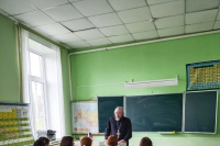 Настоятель Знаменского храма встретился со школьниками