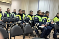 Председатель епархиального отдела по взаимодействию с правоохранительными учреждениями иерей Евгений Щенников провёл встречу с личным составом отдельного батальона ГИБДД регионального управления ведомства и с курсантам ОЮИ. 30-31 марта 2026 года, г.Орел