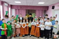Учащиеся воскресной школы храма иконы Божией Матери «Знамение» Курская-Коренная поздравили сверстников с Пасхой Христовой Учащиеся воскресной школы храма иконы Божией Матери «Знамение» Курская-Коренная поздравили сверстников с Пасхой Христовой