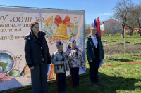 Благочинный Болховского округа принял участие в патриотической акции «Сад памяти» Благочинный Болховского округа принял участие в патриотической акции «Сад памяти»