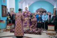 В Неделю 3-ю Великого поста, Крестопоклонную, в день празднования иконы Божией Матери «Державная» и в годовщину со дня преставления схиархимандрита Илия (Ноздрина), в храме Сретения Господня поселка Вятский Посад Орловского муниципального округа была совершена архиерейская Божественная литургия. 15 марта 2026 года, Орловский муниципальный округ В Неделю 3-ю Великого поста, Крестопоклонную, в день празднования иконы Божией Матери «Державная» и в годовщину со дня преставления схиархимандрита Илия (Ноздрина), в храме Сретения Господня поселка Вятский Посад Орловского муниципального округа была совершена архиерейская Божественная литургия. 15 марта 2026 года, Орловский муниципальный округ