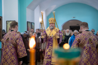 В Неделю 3-ю Великого поста, Крестопоклонную, в день празднования иконы Божией Матери «Державная» и в годовщину со дня преставления схиархимандрита Илия (Ноздрина), в храме Сретения Господня поселка Вятский Посад Орловского муниципального округа была совершена архиерейская Божественная литургия. 15 марта 2026 года, Орловский муниципальный округ В Неделю 3-ю Великого поста, Крестопоклонную, в день празднования иконы Божией Матери «Державная» и в годовщину со дня преставления схиархимандрита Илия (Ноздрина), в храме Сретения Господня поселка Вятский Посад Орловского муниципального округа была совершена архиерейская Божественная литургия. 15 марта 2026 года, Орловский муниципальный округ