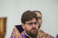 В Неделю 3-ю Великого поста, Крестопоклонную, в день празднования иконы Божией Матери «Державная» и в годовщину со дня преставления схиархимандрита Илия (Ноздрина), в храме Сретения Господня поселка Вятский Посад Орловского муниципального округа была совершена архиерейская Божественная литургия. 15 марта 2026 года, Орловский муниципальный округ В Неделю 3-ю Великого поста, Крестопоклонную, в день празднования иконы Божией Матери «Державная» и в годовщину со дня преставления схиархимандрита Илия (Ноздрина), в храме Сретения Господня поселка Вятский Посад Орловского муниципального округа была совершена архиерейская Божественная литургия. 15 марта 2026 года, Орловский муниципальный округ