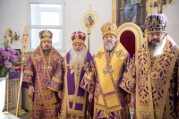 В Неделю 3-ю Великого поста, Крестопоклонную, в день празднования иконы Божией Матери «Державная» и в годовщину со дня преставления схиархимандрита Илия (Ноздрина), в храме Сретения Господня поселка Вятский Посад Орловского муниципального округа была совершена архиерейская Божественная литургия. 15 марта 2026 года, Орловский муниципальный округ В Неделю 3-ю Великого поста, Крестопоклонную, в день празднования иконы Божией Матери «Державная» и в годовщину со дня преставления схиархимандрита Илия (Ноздрина), в храме Сретения Господня поселка Вятский Посад Орловского муниципального округа была совершена архиерейская Божественная литургия. 15 марта 2026 года, Орловский муниципальный округ
